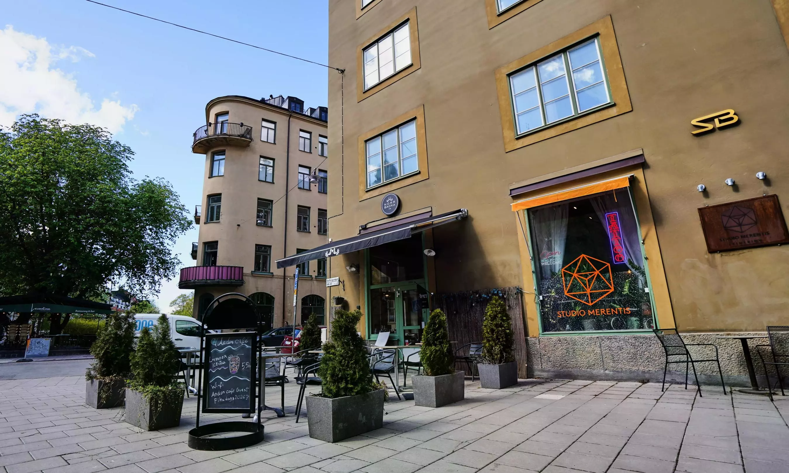 Stockholm Café Hands Over Management to AI While Humans Still Brew Coffee Stockholm Café Hands Over Management to AI While Humans Still Brew Coffee
