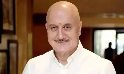 Anupam Kher Revisits Iconic DDLJ Railway Track, Urges Govt to Turn It Into Tourist Spot