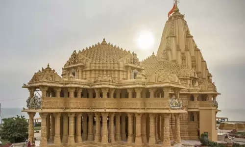 BJP Holds ‘Somnath Swabhiman Parv’ Atop Kailasagiri