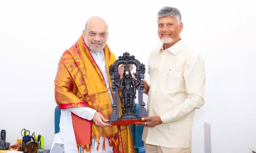 Naidu Flags AP Issues, Seeks Centre’s Support Naidu Flags AP Issues, Seeks Centre’s Support