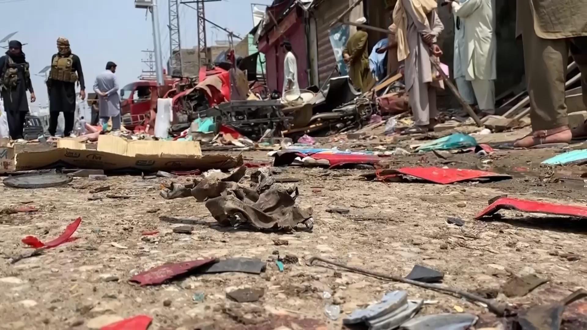 Bomb Rigged To Rickshaw Explodes In Pakistan Bazaar, killing 9