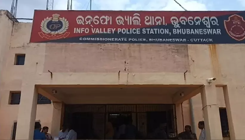 Bhubaneswar: Two Youths Abducted, Assaulted Over Threat To Make Student’s Video Viral Bhubaneswar: Two Youths Abducted, Assaulted Over Threat To Make Student’s Video Viral