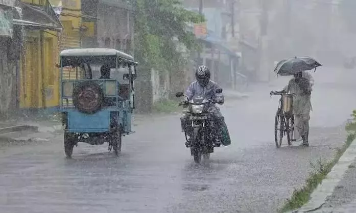 Widespread Rain Lashes Coastal Karnataka, More Showers Likely