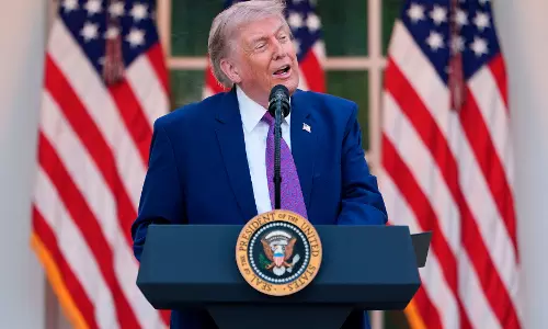 Trump Says Iran Ceasefire on Life Support as Hopes for a Deal Fade