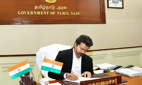 Vijay: No Liquor Near Bus Stops, Shrines, Schools Vijay: No Liquor Near Bus Stops, Shrines, Schools