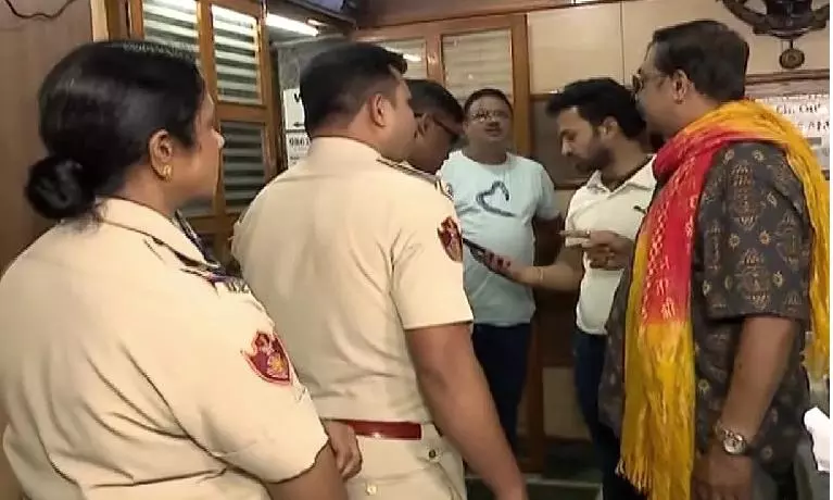 Odisha Police Raid Hotel In Bhubaneswar Amid Allegation Of Conversion Bid Odisha Police Raid Hotel In Bhubaneswar Amid Allegation Of Conversion Bid