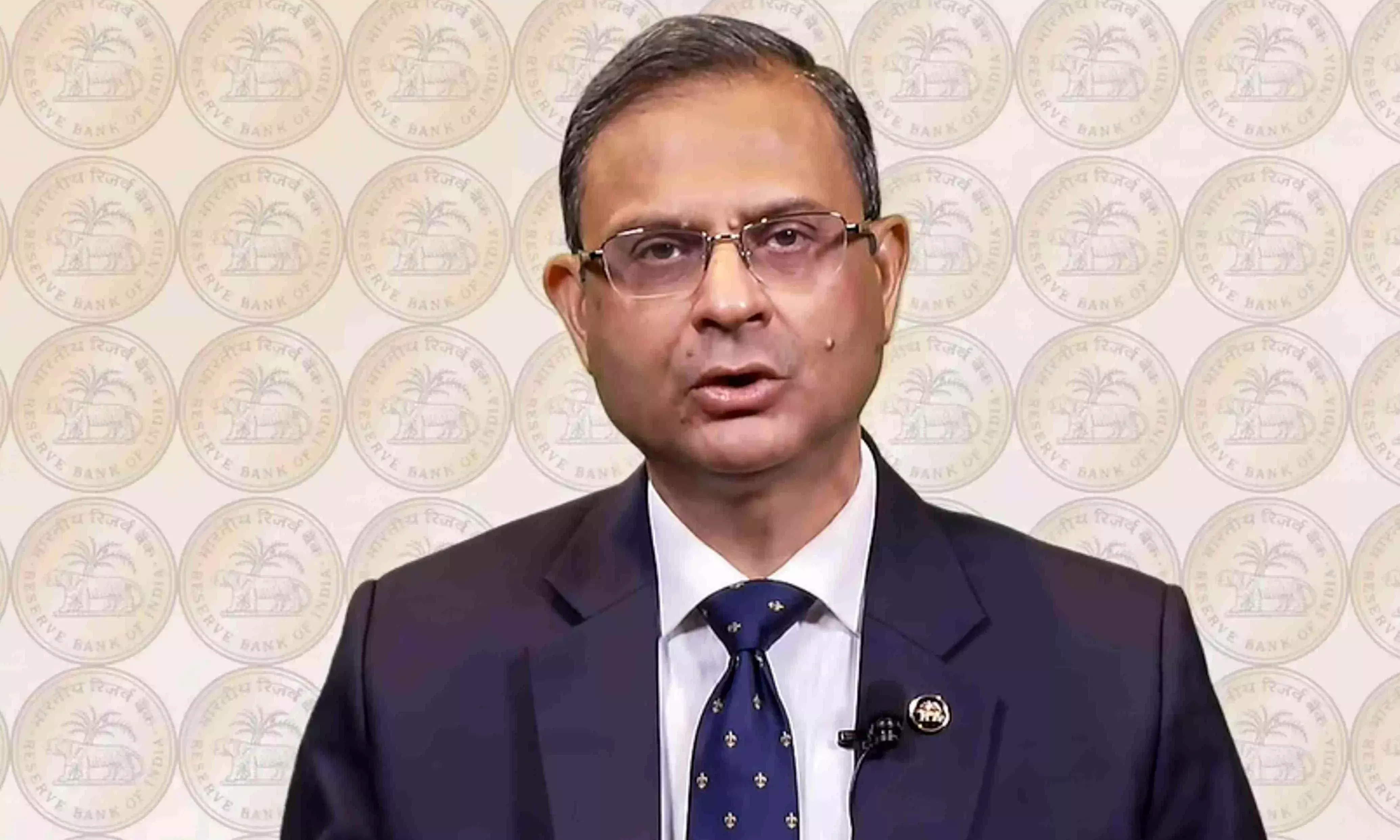 RBI Governor Warns Of Looming Fuel Price Hike