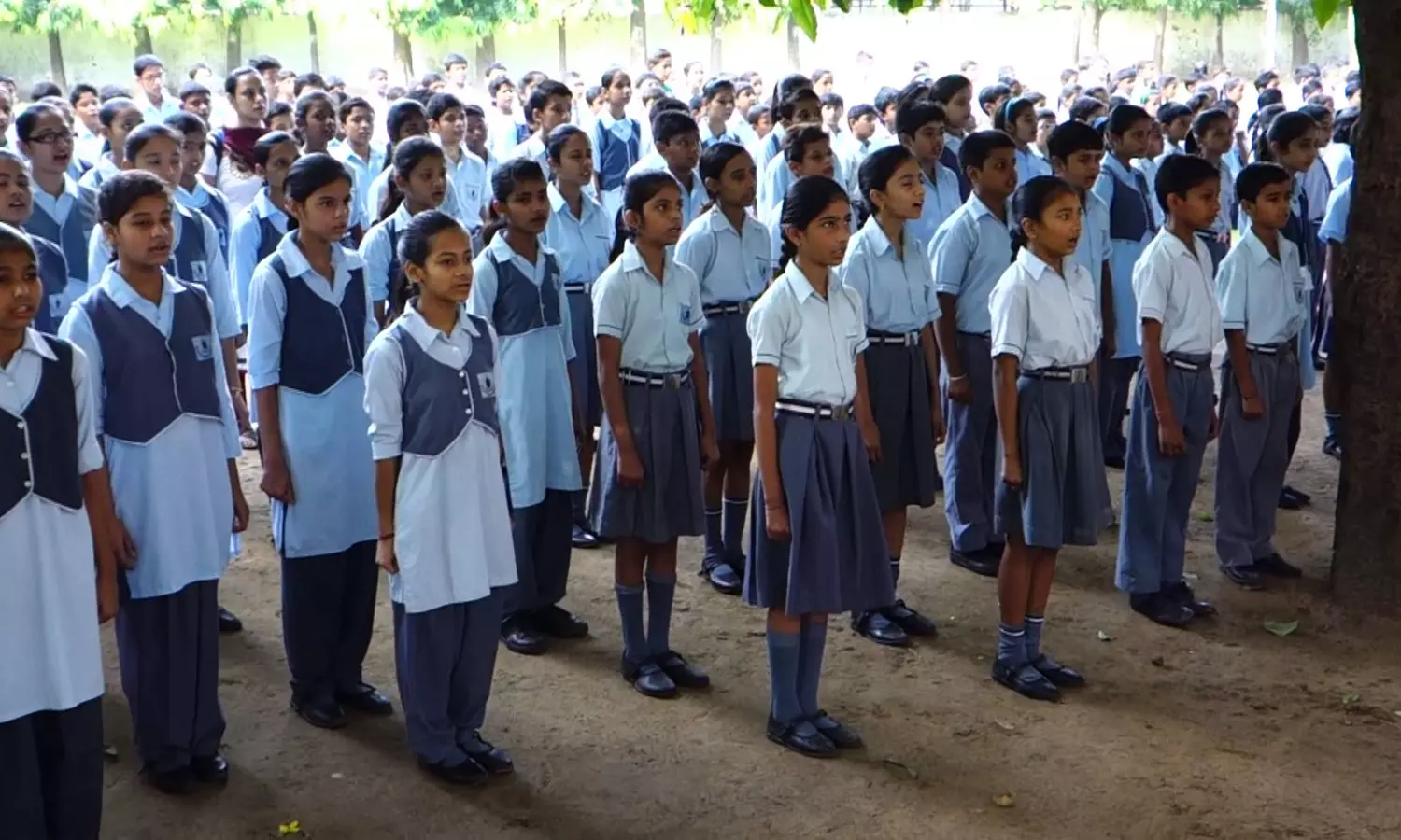 Singing Vande Mataram Is Mandatory In Morning Session Schools : Bengal Govt
