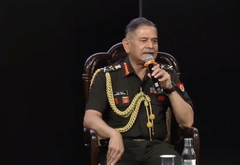 Army Chief Warns Pakistan on Sheltering Terrorists