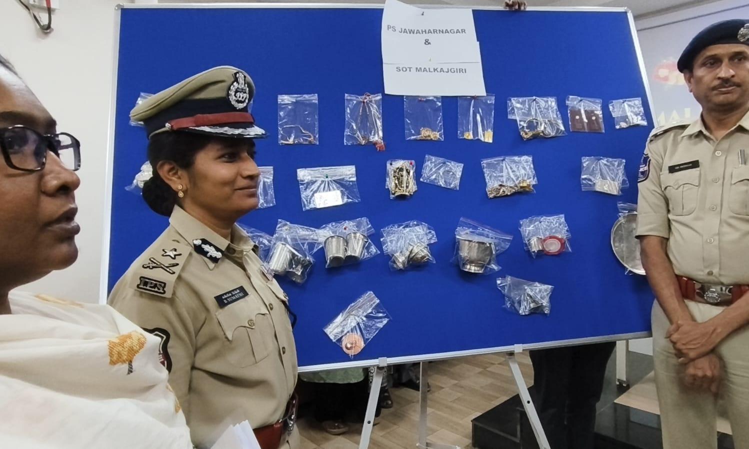 Six Notorious Nepalese Dacoits Arrested For Sedating And Looting A Couple