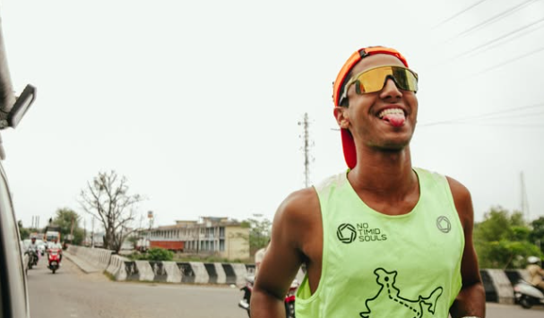 Om Satija completes the One India Run
