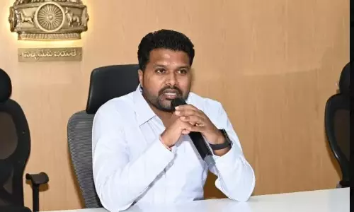 KCM Ensures Repatriation of Women From Kuwait, Muscat KCM Ensures Repatriation of Women From Kuwait, Muscat