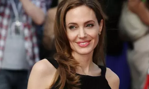 Angelina Jolies Daughter Drops Brad Pitts Last Name at Graduation Angelina Jolies Daughter Drops Brad Pitts Last Name at Graduation