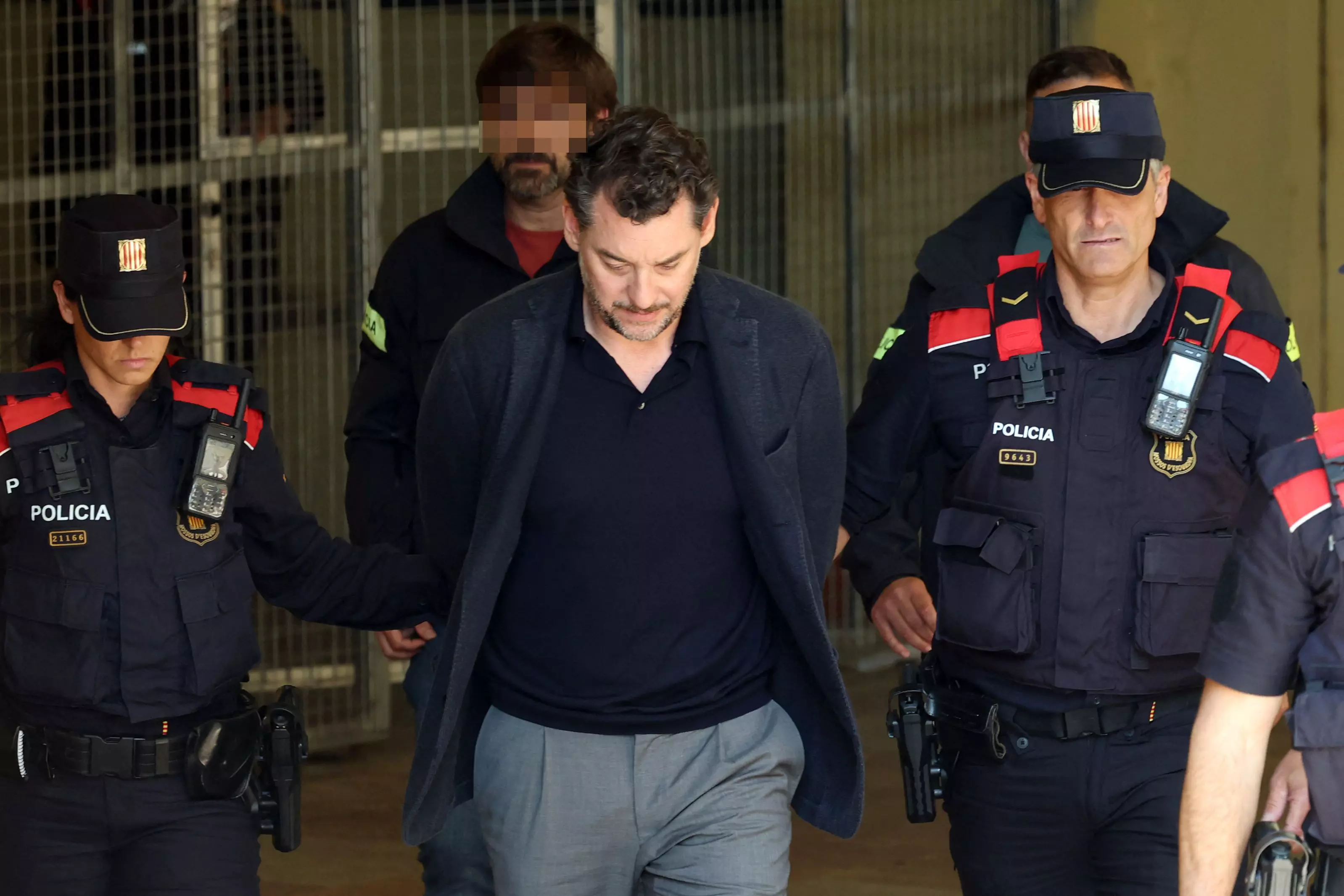 Son of Mango Fashion Chain Founder Posts Bail After Arrest in Spain Son of Mango Fashion Chain Founder Posts Bail After Arrest in Spain