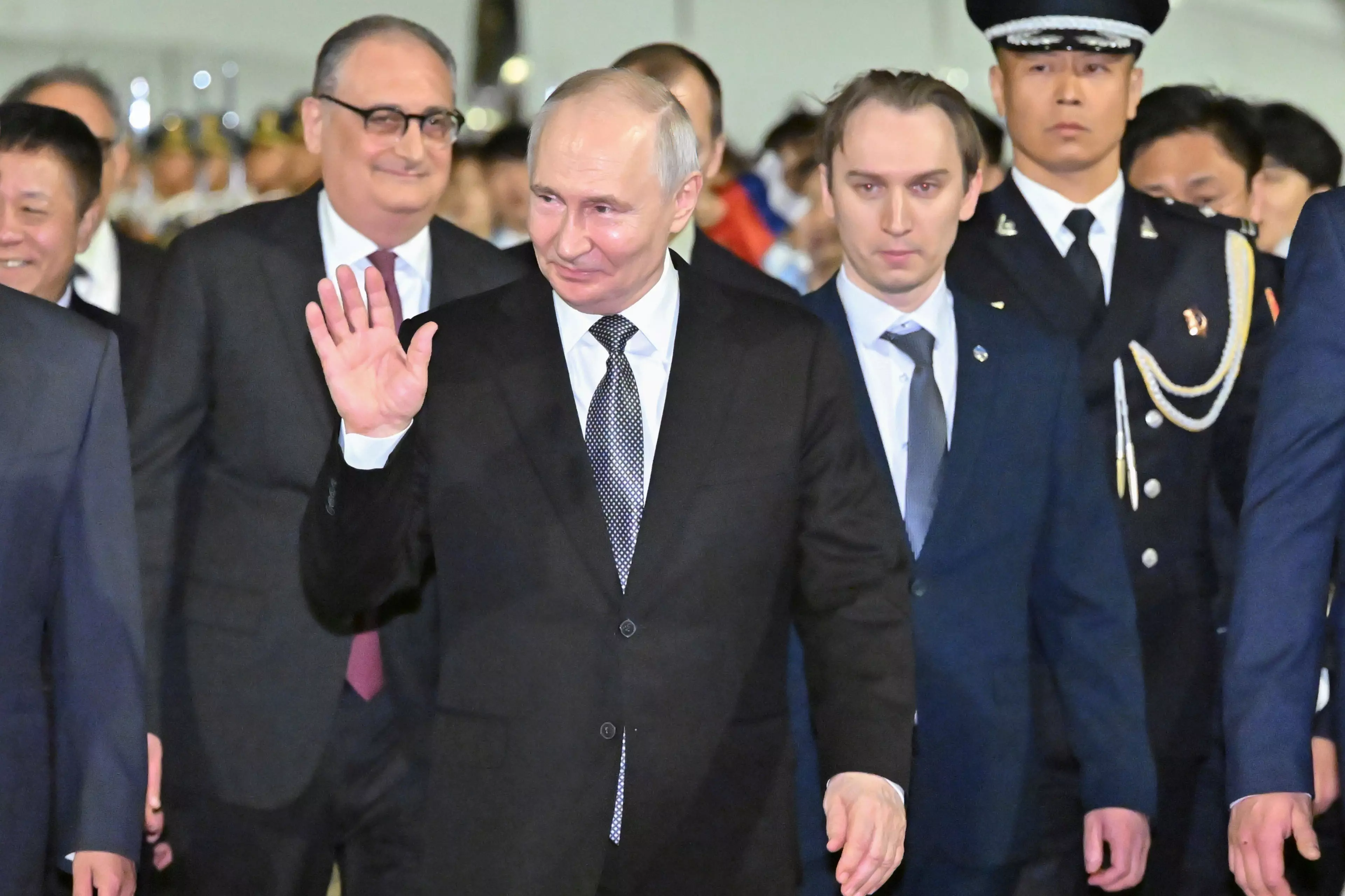 Xi Greets Putin at Great Hall of the People in Beijing Xi Greets Putin at Great Hall of the People in Beijing
