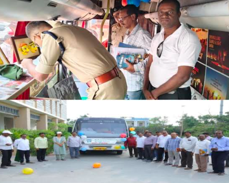 'Tourism on Wheels' Initiative Draws Crowds Across Telangana