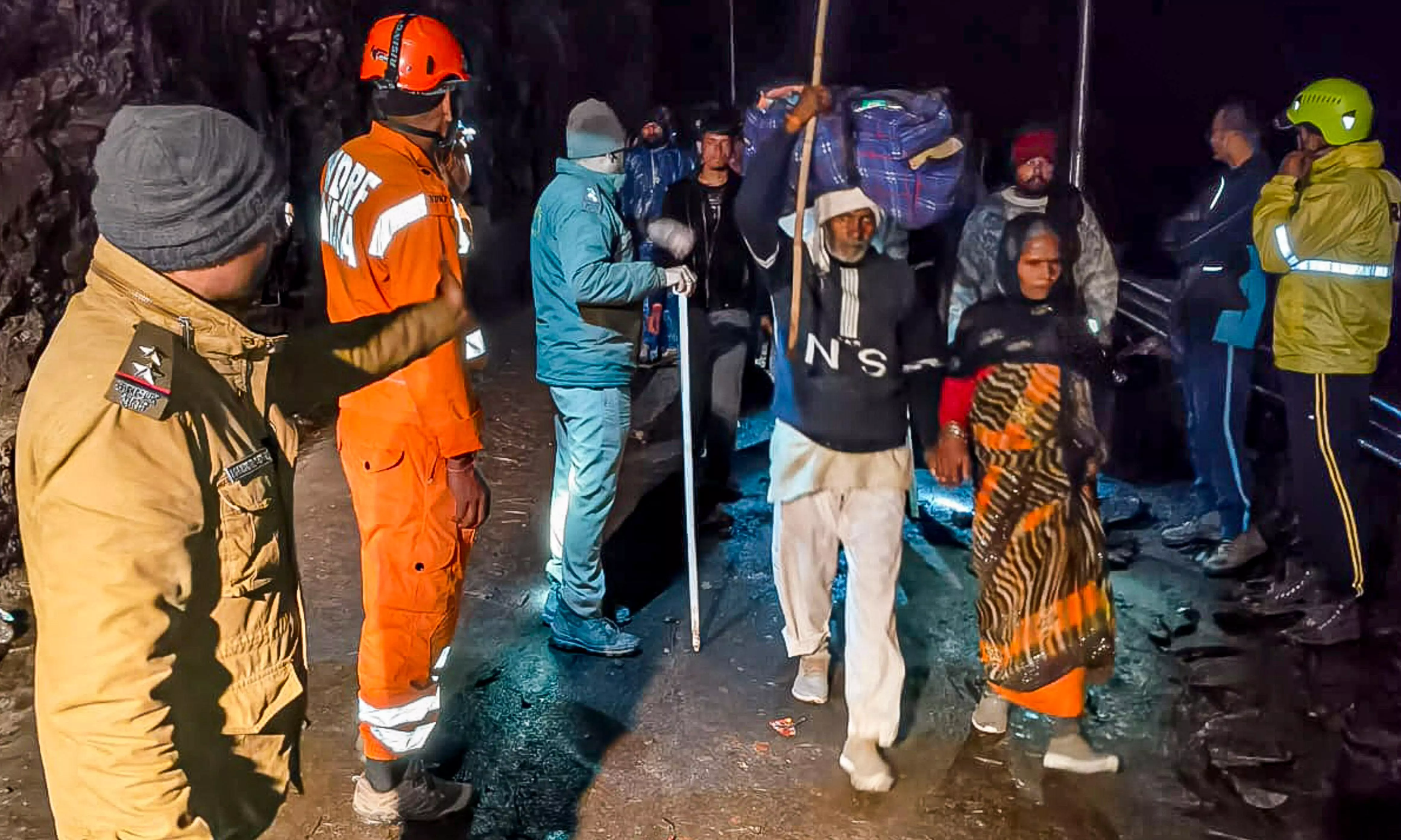 Over 10,000 Kedarnath Pilgrims Rescued After Massive Landslide in Rudraprayag Over 10,000 Kedarnath Pilgrims Rescued After Massive Landslide in Rudraprayag