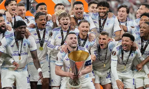 Aston Villa Win Europa League to End 30-Year Trophy Drought Aston Villa Win Europa League to End 30-Year Trophy Drought