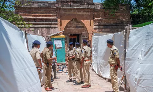 Hindu Petitioners Seek Free Entry for Devotees at Bhojshala in MP Hindu Petitioners Seek Free Entry for Devotees at Bhojshala in MP
