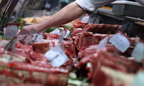 Kolkata’s Beef Plates Disappear Slowly Kolkata’s Beef Plates Disappear Slowly