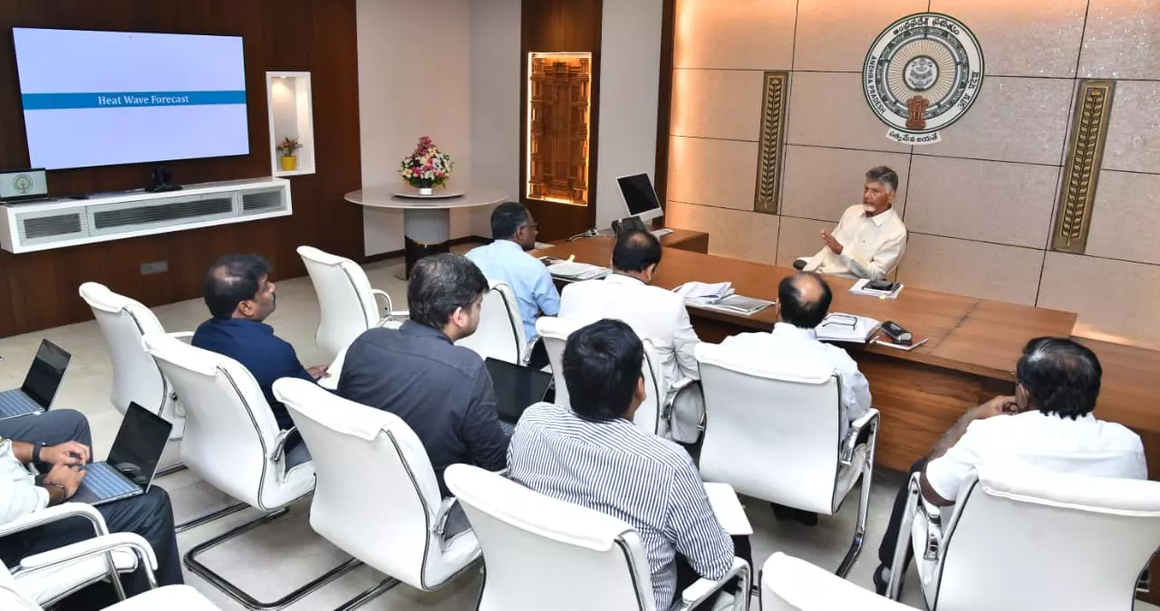 Naidu Directs Officials To Be More Vigilant Amidst Severe Heat Wave Conditions Naidu Directs Officials To Be More Vigilant Amidst Severe Heat Wave Conditions