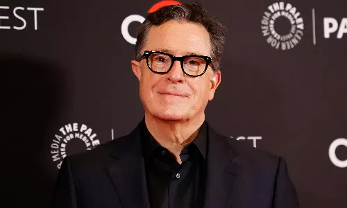 “Hello, Goodbye”: Stephen Colbert Signs Off From ‘Late Show’ “Hello, Goodbye”: Stephen Colbert Signs Off From ‘Late Show’