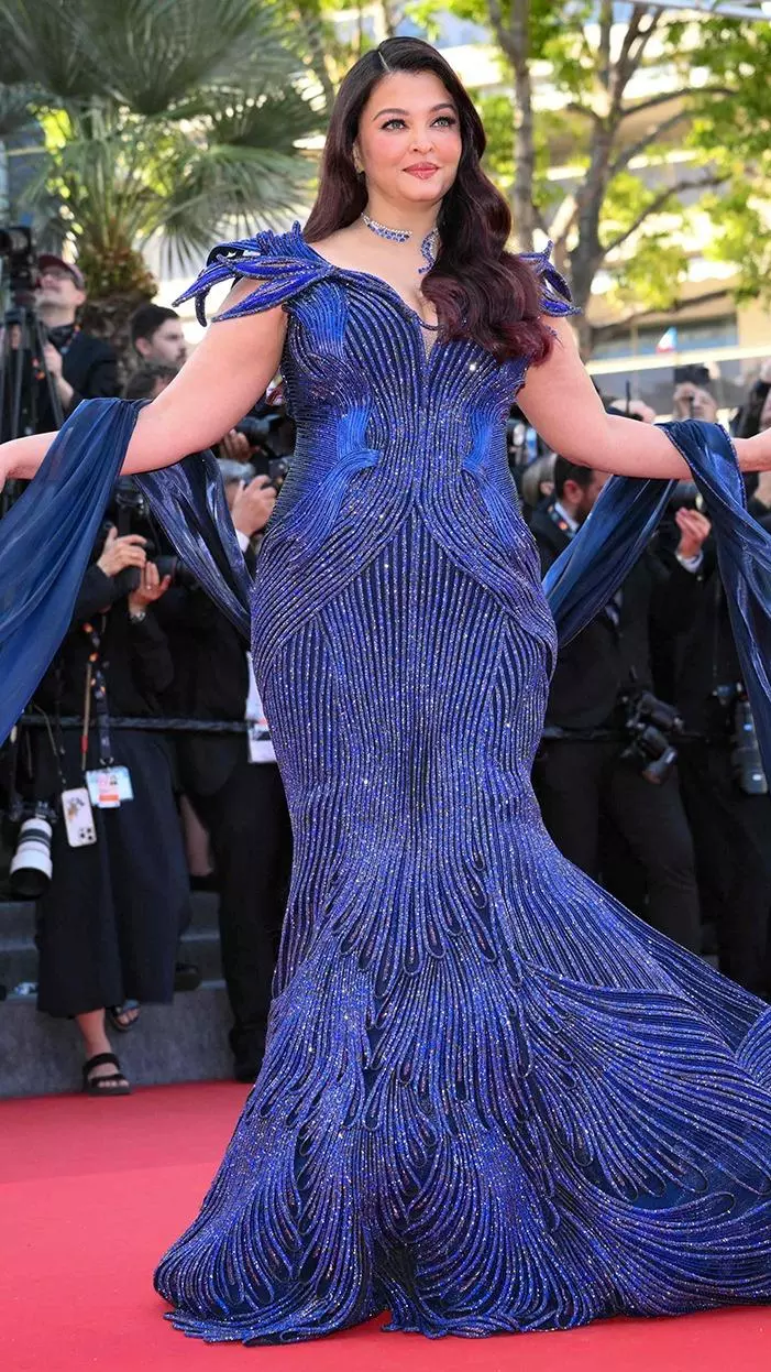 aishwarya rai blue dress Alex Evenings Embellished Scoop Neck Sleeveless Popover A-line Matte Jersey Dress  With Matching 3/4 Sleeve Jacket main image 1