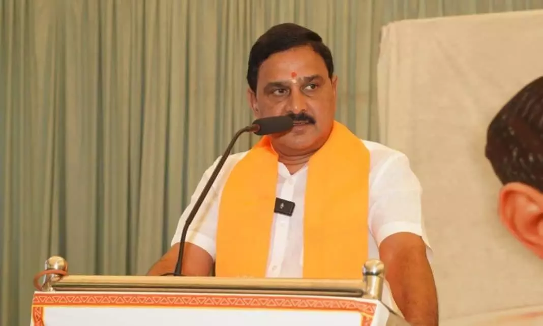BJP Training Drive Aims To Groom Leaders: Bhupathiraju BJP Training Drive Aims To Groom Leaders: Bhupathiraju