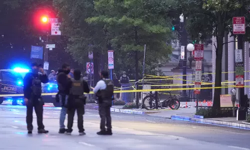 Armed Suspect Shot Dead Near White House Checkpoint