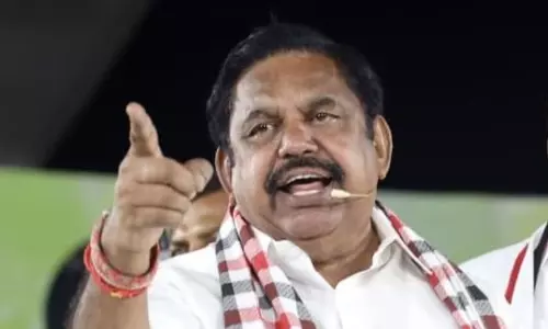 AIADMK Faction Urges TN Speaker to Reject 3 Party MLAs’ Resignations AIADMK Faction Urges TN Speaker to Reject 3 Party MLAs’ Resignations