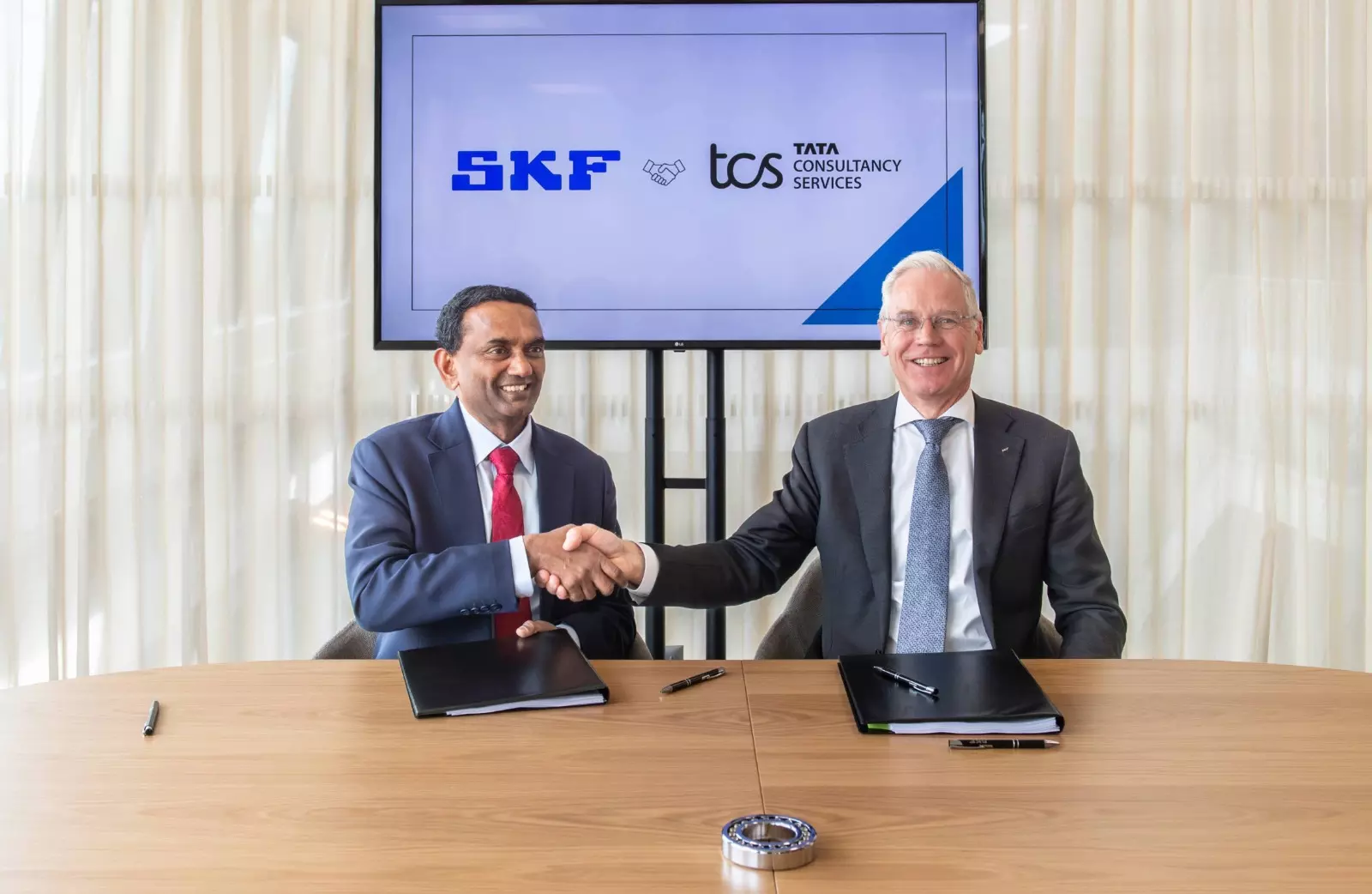SKF Awards Global AI-Led Business Transformation Contract to TCS SKF Awards Global AI-Led Business Transformation Contract to TCS