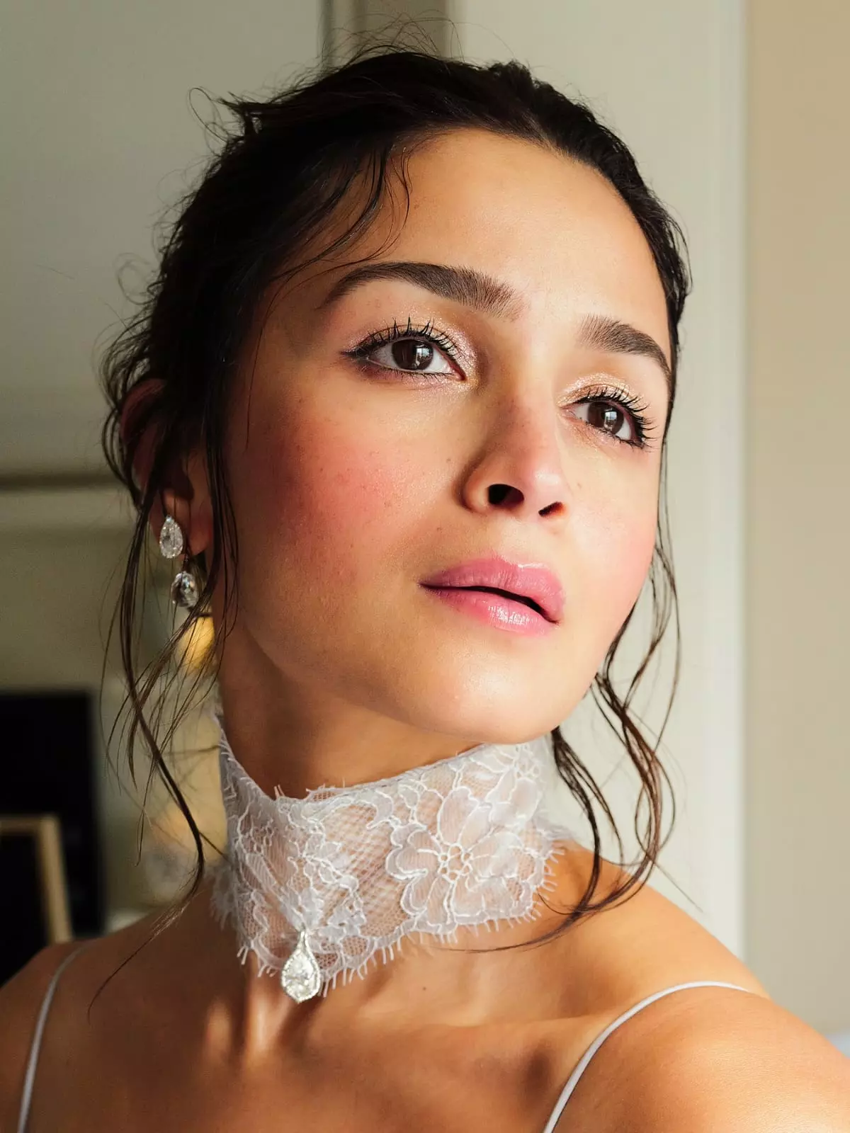 Alia Dazzles In Malabar Jewellery At Cannes Alia Dazzles In Malabar Jewellery At Cannes