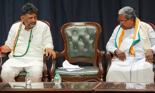 Shivakumar Aides Burst Crackers, Distribute Sweets Amid CM Change Buzz