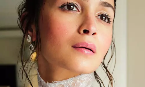 Alia Dazzles In Malabar Jewellery At Cannes