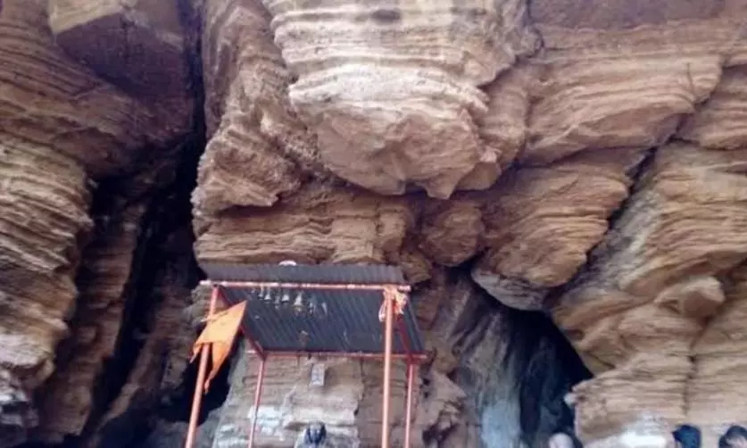 Akka Mahadevi Caves Draw Pilgrims, Adventure Seekers to Nallamala’s Riverine Rockscape Akka Mahadevi Caves Draw Pilgrims, Adventure Seekers to Nallamala’s Riverine Rockscape