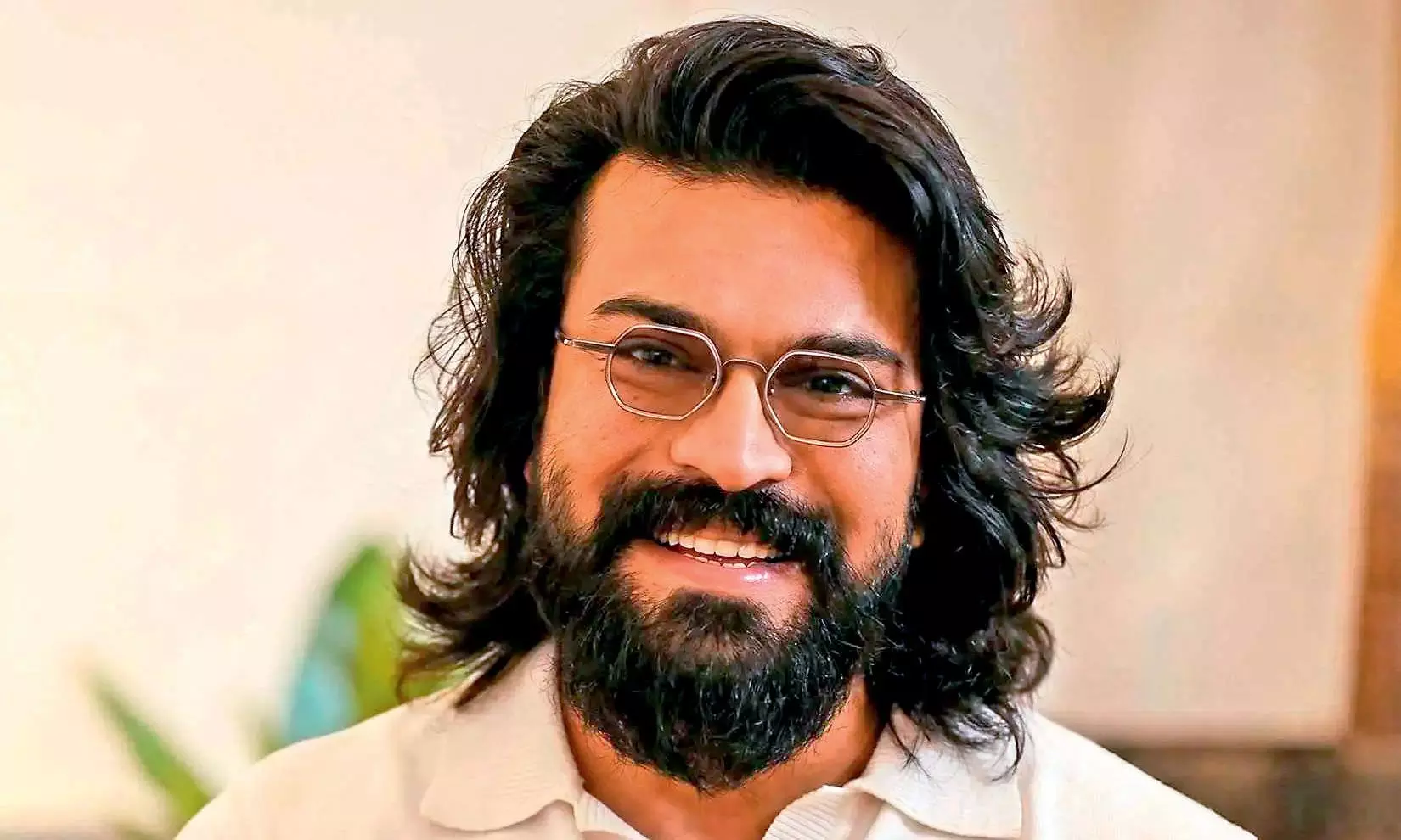 Ram Charan Turns Vegetarian After Peddi Ram Charan Turns Vegetarian After Peddi