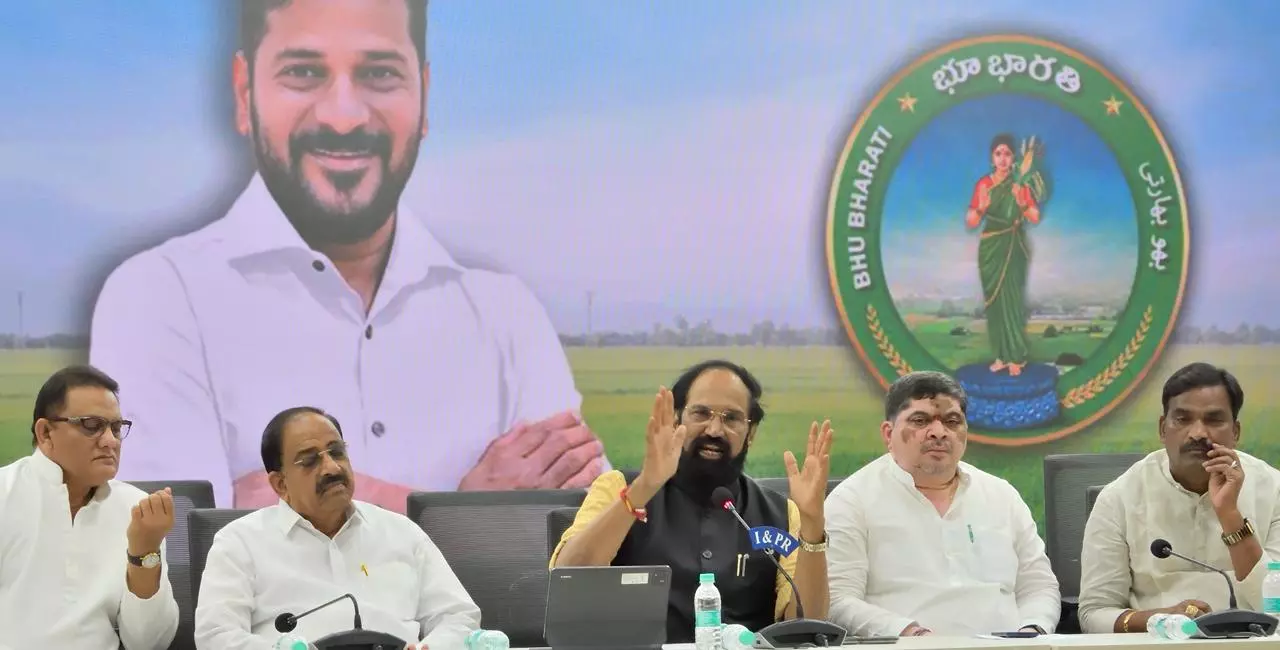Yasangi Procurement: No Restrictions on Farmers in Selling Their Produce, Says Uttam Yasangi Procurement: No Restrictions on Farmers in Selling Their Produce, Says Uttam