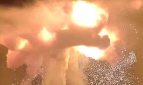 Blue Origin Rocket Explodes On The Launch Pad During An Engine-Firing Test Blue Origin Rocket Explodes On The Launch Pad During An Engine-Firing Test