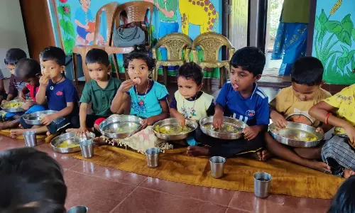 AP Records Sharp Decline in Child Malnutrition; Women Internet Users More Than Double: NFHS-6 AP Records Sharp Decline in Child Malnutrition; Women Internet Users More Than Double: NFHS-6
