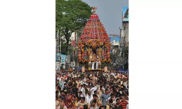 Govindaraja Swamy Rathotsavam in Tirupati Draws Thousands Govindaraja Swamy Rathotsavam in Tirupati Draws Thousands