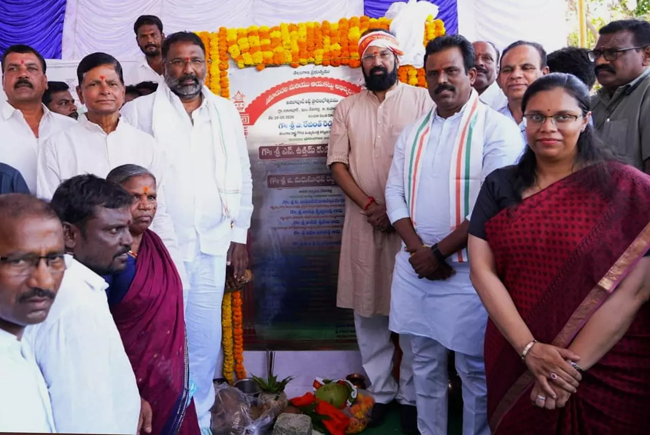 Projects In Palamuru At The Centre Of Irrigation Agenda: Uttam Projects In Palamuru At The Centre Of Irrigation Agenda: Uttam