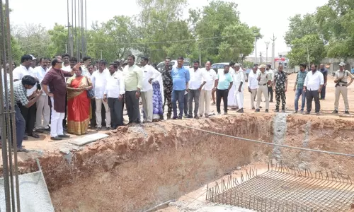 Minister Tells Telangana BJP Leaders to March to Delhi, Not Across Telangana Minister Tells Telangana BJP Leaders to March to Delhi, Not Across Telangana