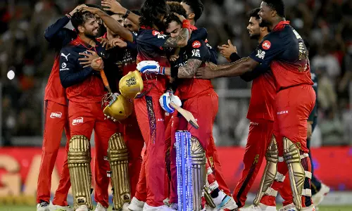 Royal Challengers Bengaluru Clinch Second Straight IPL Title Royal Challengers Bengaluru Clinch Second Straight IPL Title
