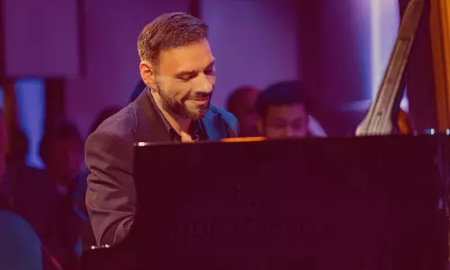 Romanian Jazz Pianist Sorin Zlat: Emotion, Spontaneity Create Beautiful Music