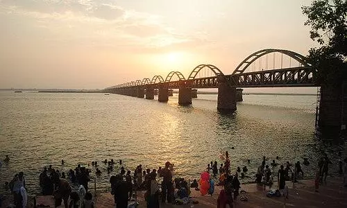 Brothers-in-Law Drown in Godavari River