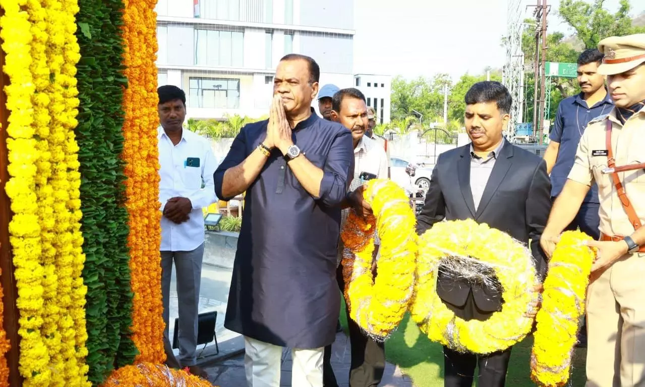 Minister Komatireddy Pledges Nalgonda Development