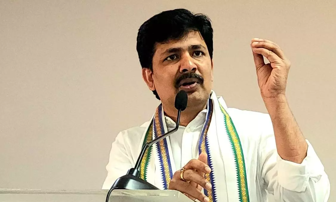 Gurumoorthy Prompts Centre Action on Pulicat Dispute Gurumoorthy Prompts Centre Action on Pulicat Dispute