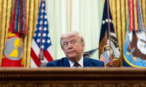 US House Passes Resolution to End Iran War as Talks Stall