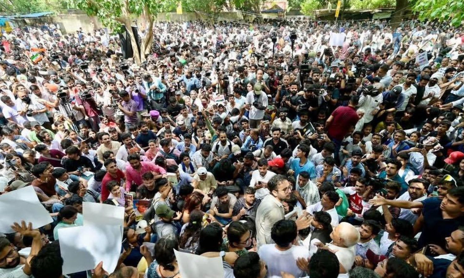 SC to Hear Plea on July 20 March, Urges Police Restraint During Protests