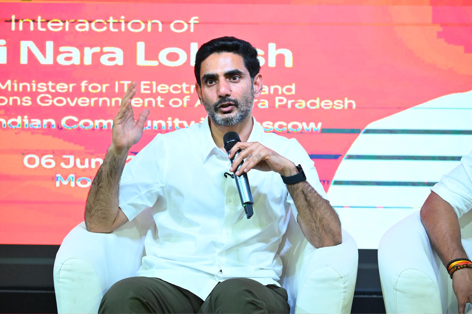 Lokesh Studying Russian Innovations That Can Be Implemented in AP